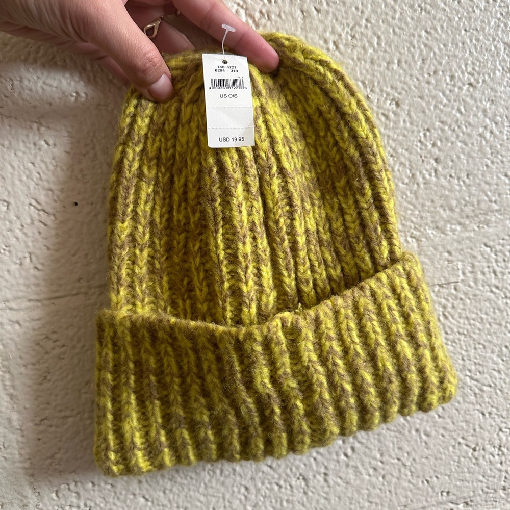 Offline By Aerie Beanie